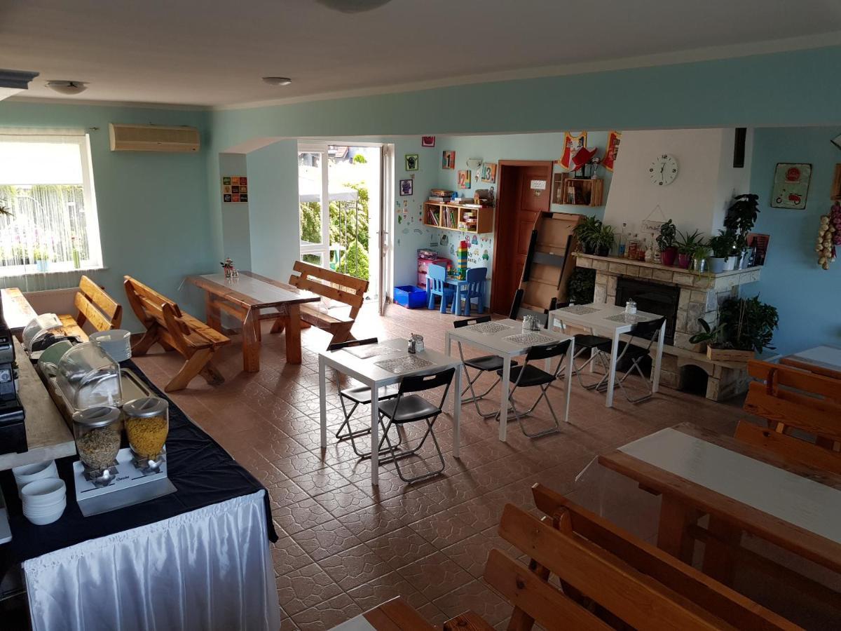 Bed and Breakfast Balaton Rowy à Rowy  Extérieur photo