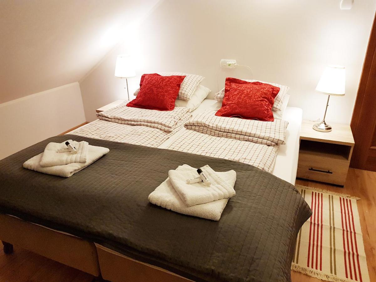Bed and Breakfast Balaton Rowy à Rowy  Extérieur photo