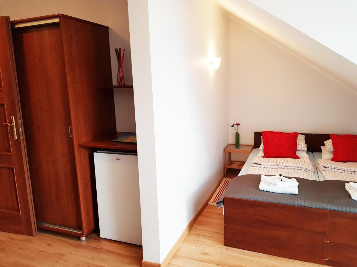 Bed and Breakfast Balaton Rowy à Rowy  Extérieur photo